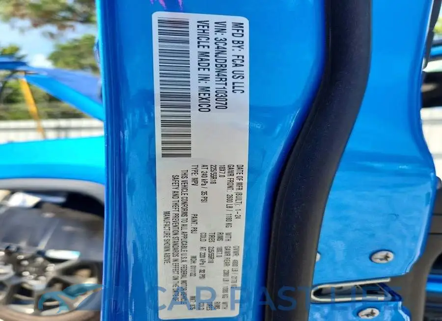 3C4NJDBN4RT103070# 14