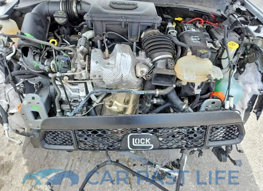 3C4NJDBNXPT541525# 12