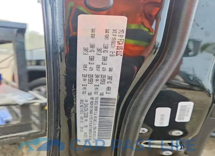 3C4NJDCB4JT333586# 13