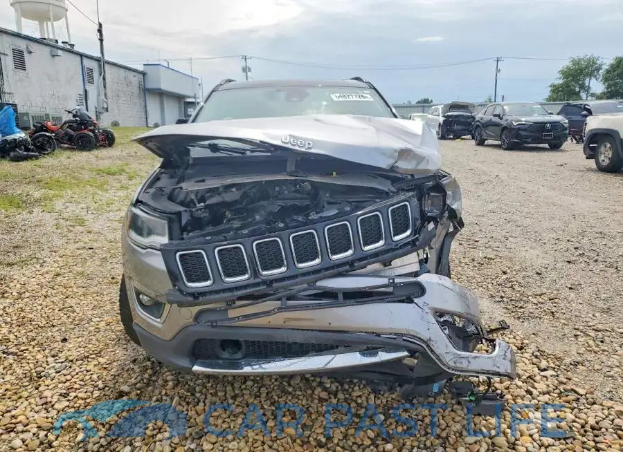 3C4NJDCB7JT336899# 5