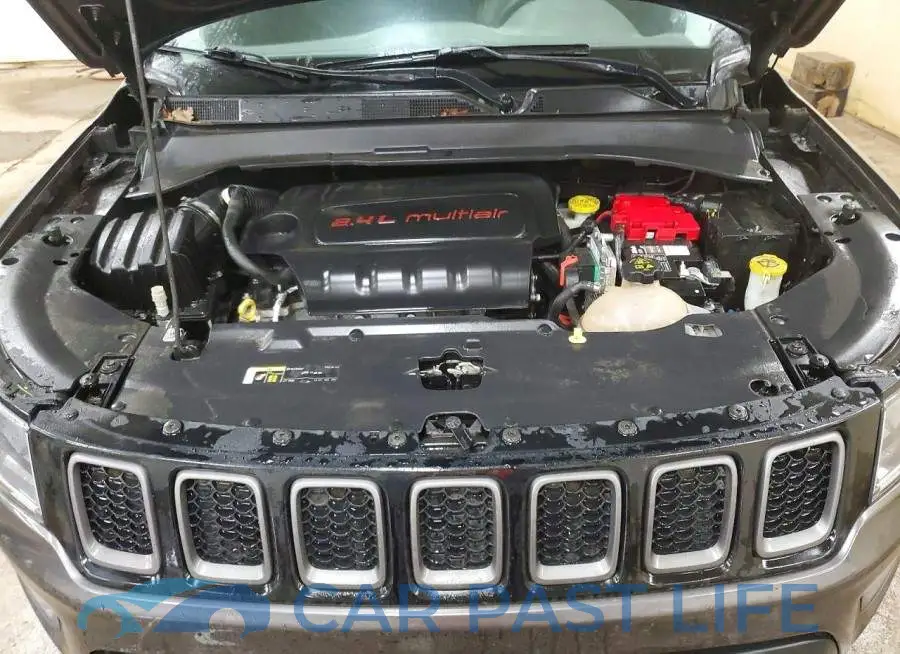 3C4NJDDB0MT600547# 12