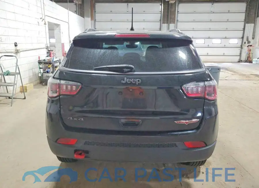 3C4NJDDBXLT143924# 6
