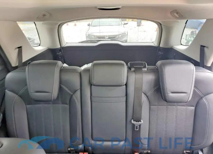 4JGDA5JB6HA825165# 10