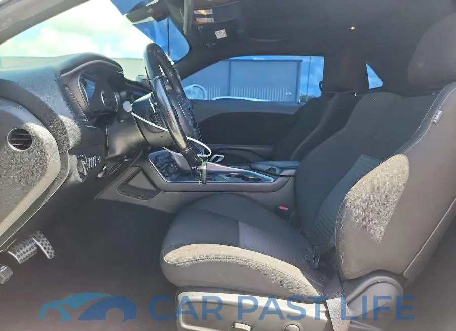 2C3CDZBT2NH168128# 7