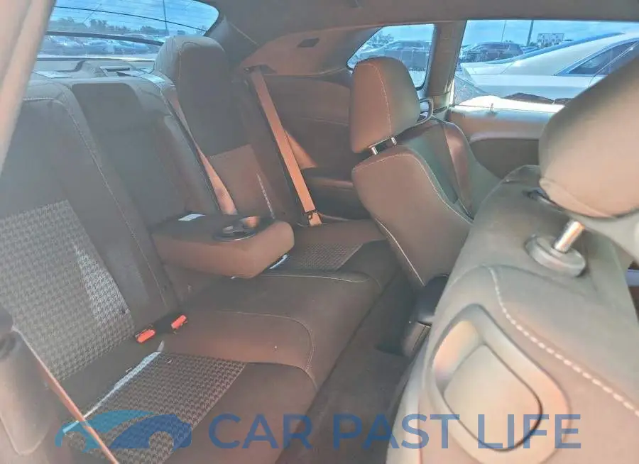 2C3CDZBT2NH168128# 10
