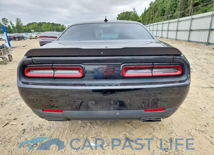 2C3CDZBT8MH572484# 6