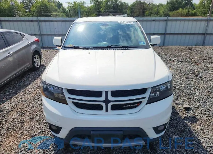 3C4PDCEG9JT380499# 5