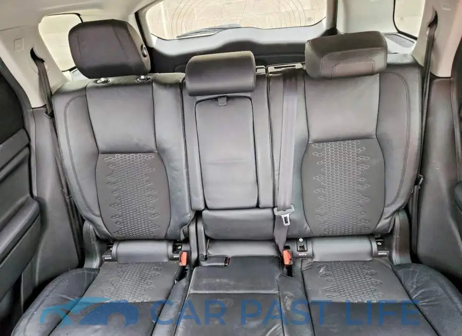 SALCP2RX1JH745520# 10