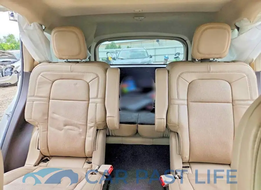 5LM5J7XC3LGL23765# 10