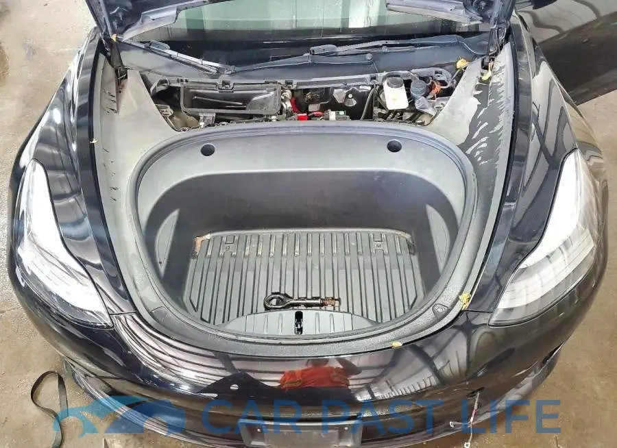 5YJ3E1EA5PF430351# 11