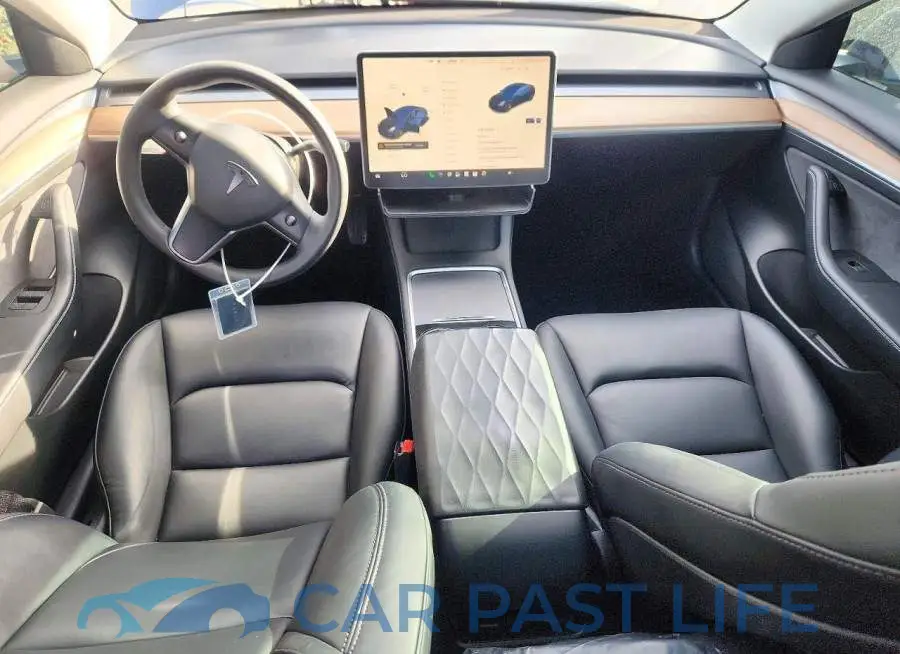 5YJ3E1EA6PF385078# 8