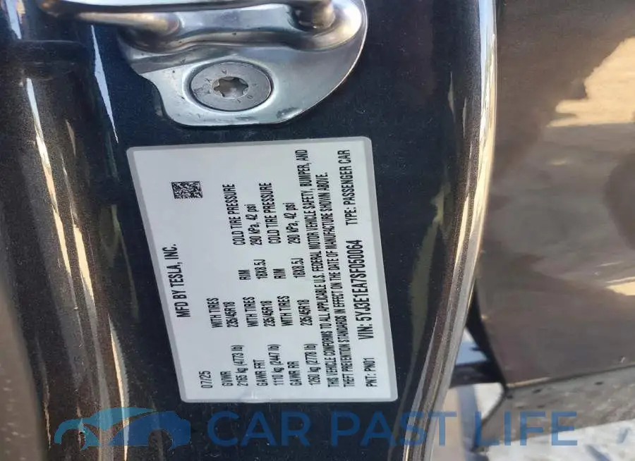 5YJ3E1EA7SF050064# 12
