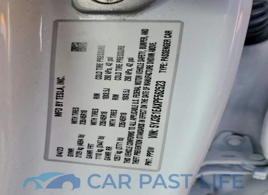 5YJ3E1EAXPF562523# 13