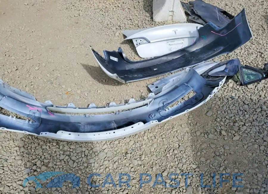 5YJ3E1EAXPF562523# 12