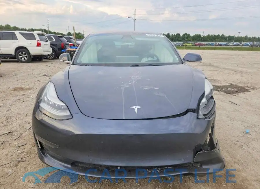 5YJ3E1EB5JF186944# 5
