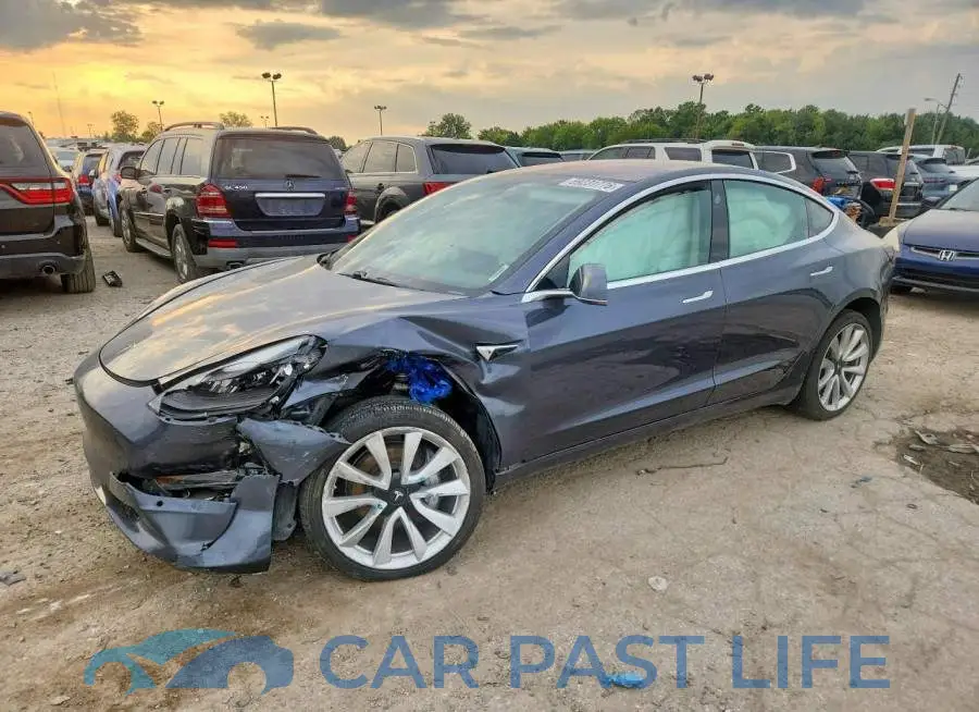 5YJ3E1EB5JF186944# 1