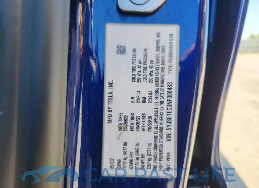 5YJ3E1EC3NF358483# 12