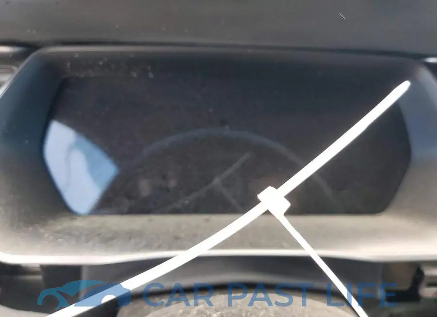 5YJSA1E28JF258145# 9