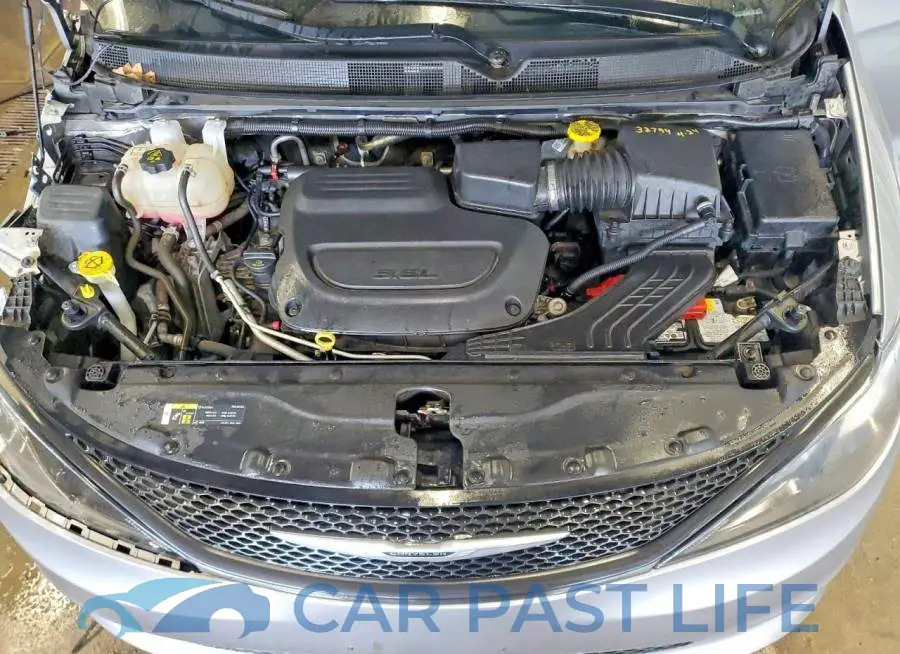2C4RC1AG4MR559384# 12