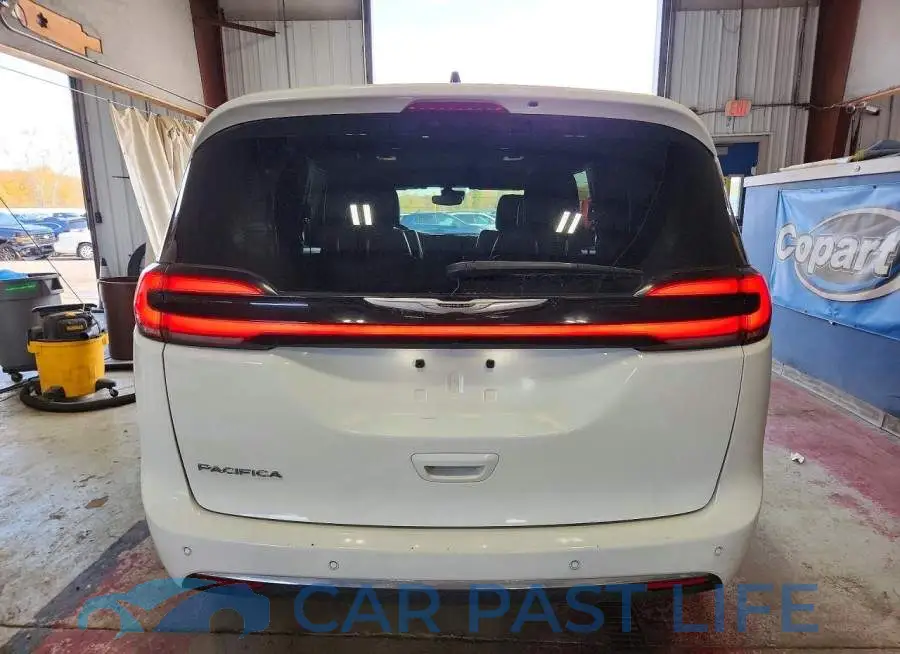 2C4RC1BG8SR614771# 6