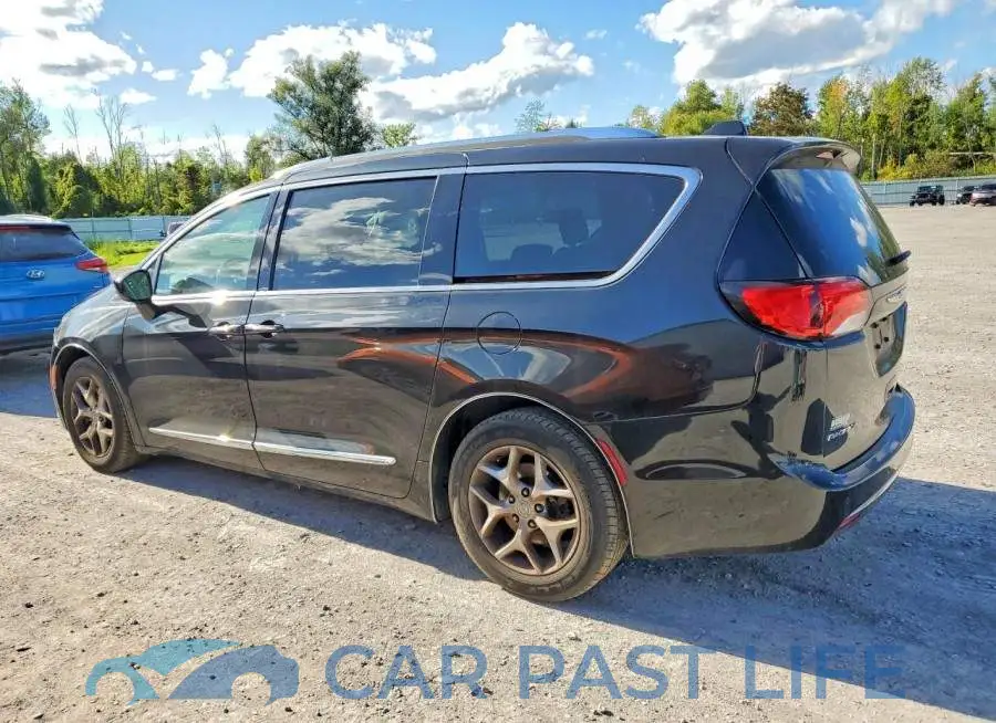 2C4RC1EG7JR227560# 2