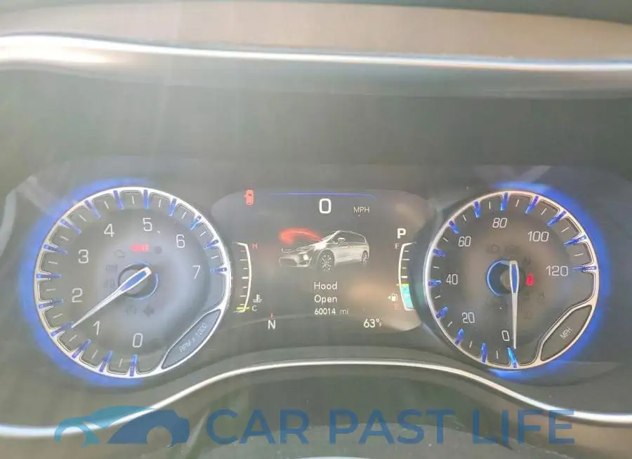 2C4RC1EG7JR227560# 9