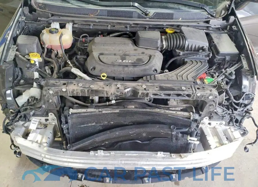 2C4RC1EGXHR757502# 12
