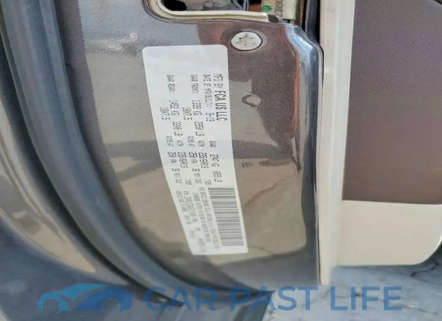 2C4RC1EGXLR111434# 13