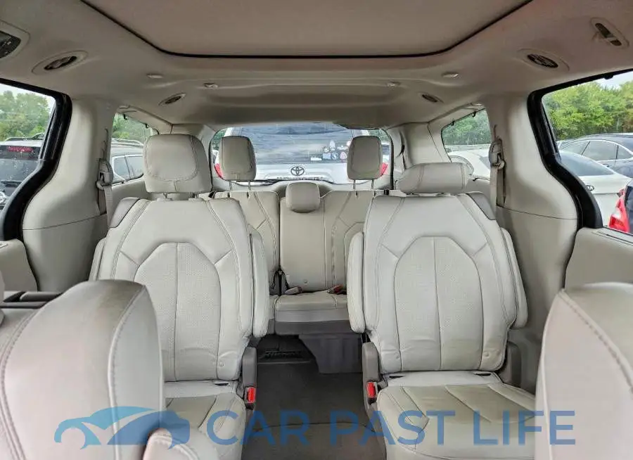2C4RC1EGXLR111434# 10