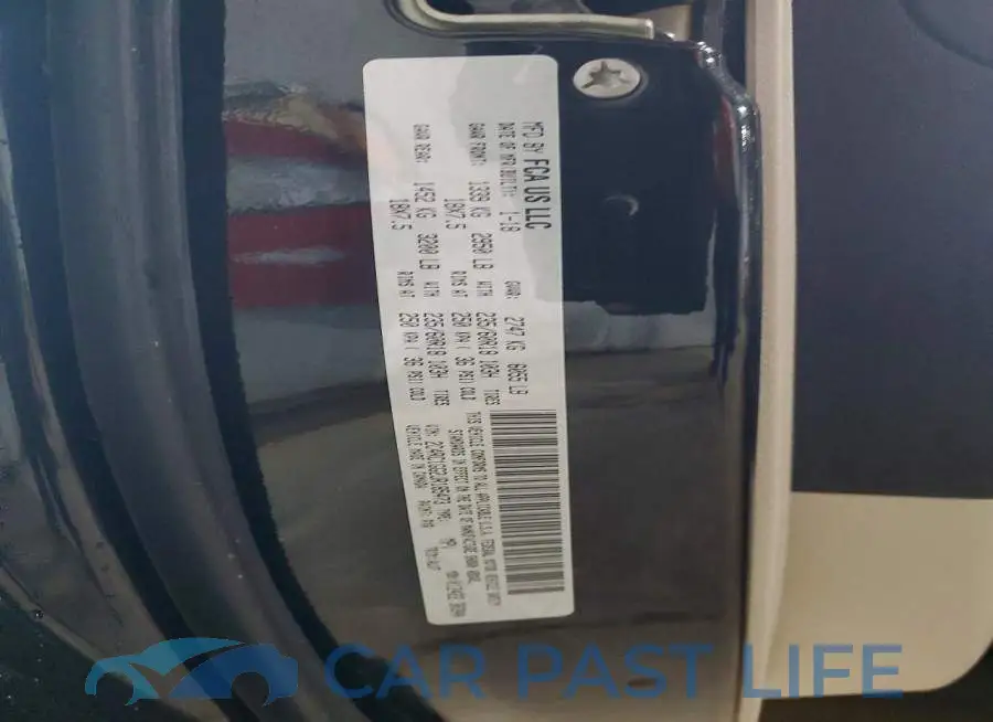 2C4RC1GG2JR185473# 14