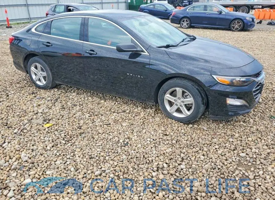 1G1ZB5ST6NF182368# 4