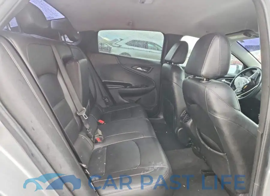 1G1ZD5ST1JF179639# 10