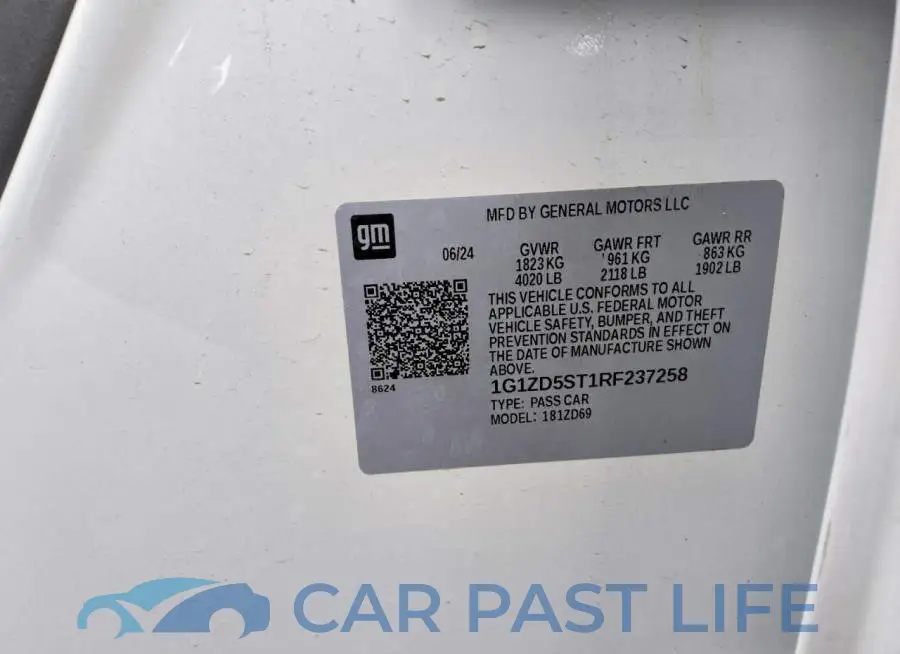 1G1ZD5ST1RF237258# 12