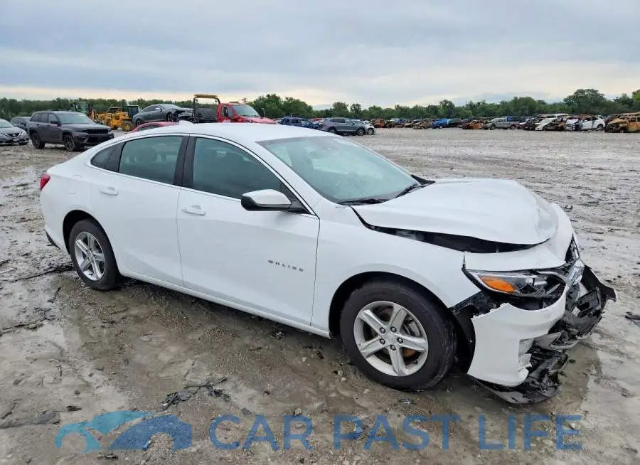 1G1ZD5ST2RF128016# 4