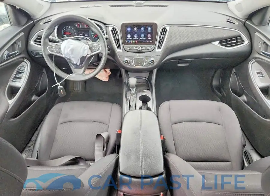 1G1ZD5ST2RF128016# 8
