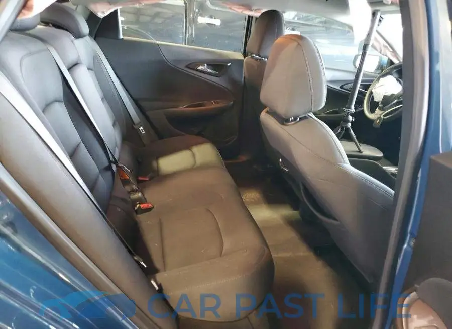 1G1ZD5ST2RF251024# 10