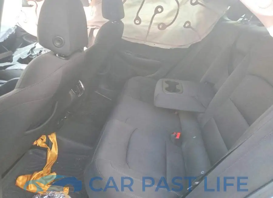 1G1ZD5ST6JF234229# 10
