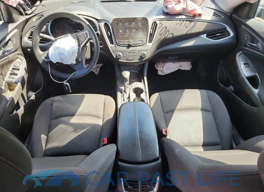 1G1ZD5ST6PF243862# 8