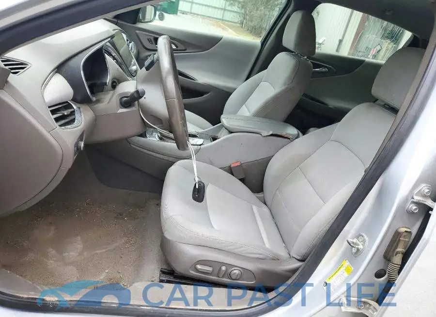 1G1ZD5ST8JF155354# 7