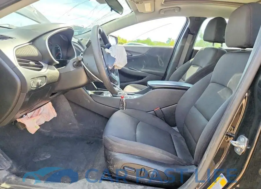 1G1ZD5ST8PF209907# 7