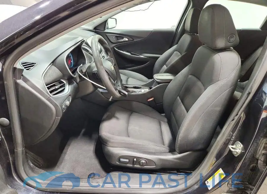 1G1ZD5ST9PF189747# 7
