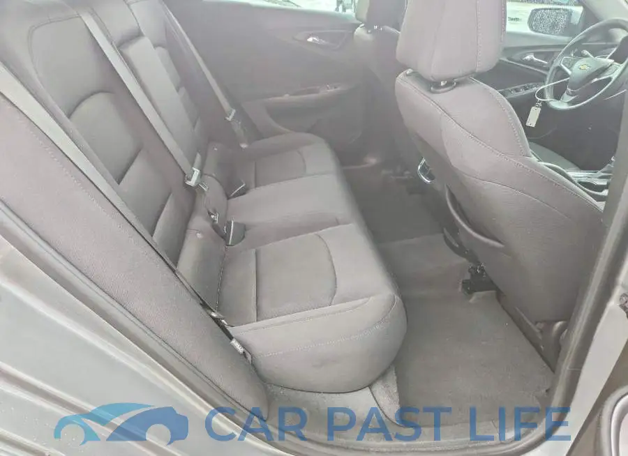 1G1ZD5ST9PF207163# 10