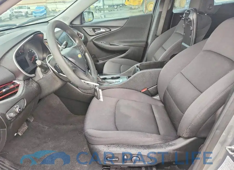 1G1ZD5ST9PF207163# 7