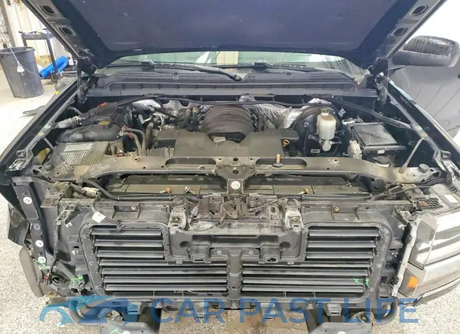 1GCVKREC2JZ142418# 11