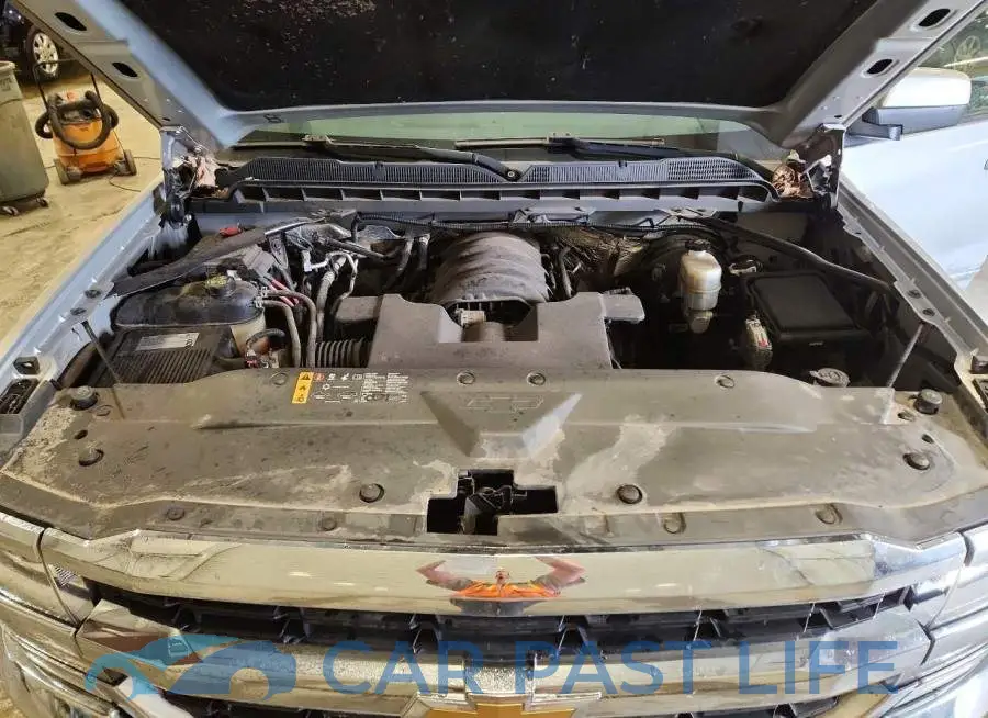 1GCVKREC9JZ220404# 11
