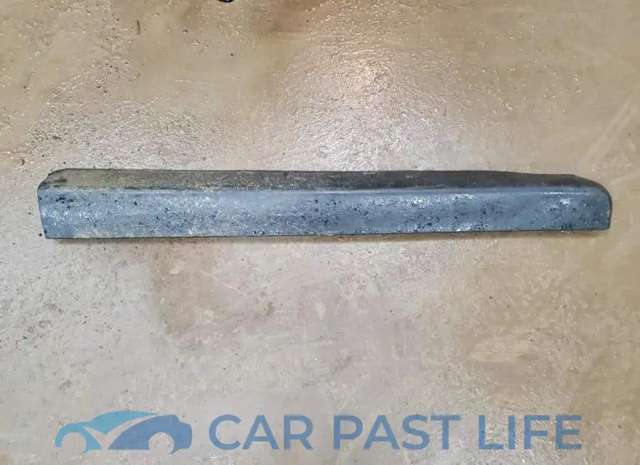 1FAHP2E85KG110485# 12