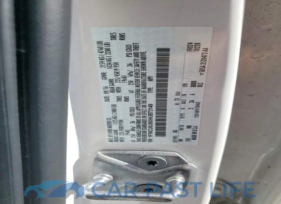 1FMCU0J9XHUB73149# 13