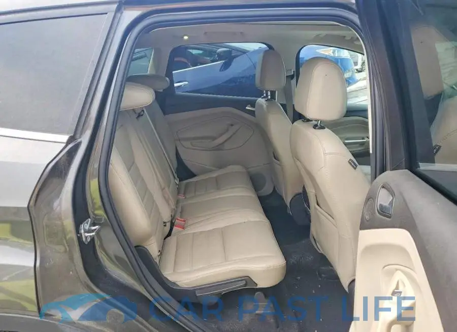 1FMCU9J94HUA48295# 11