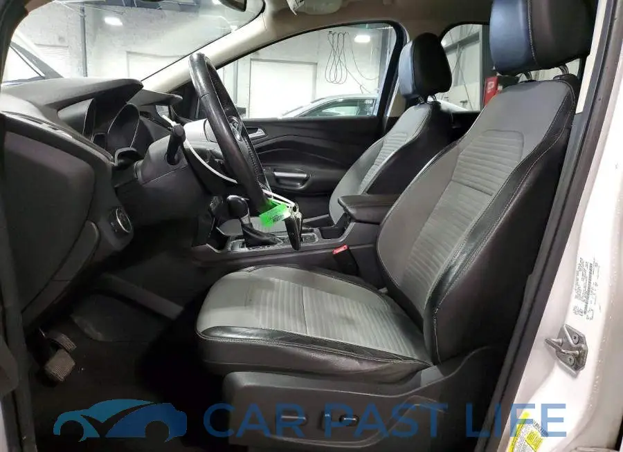 1FMCU9J98HUA26607# 7