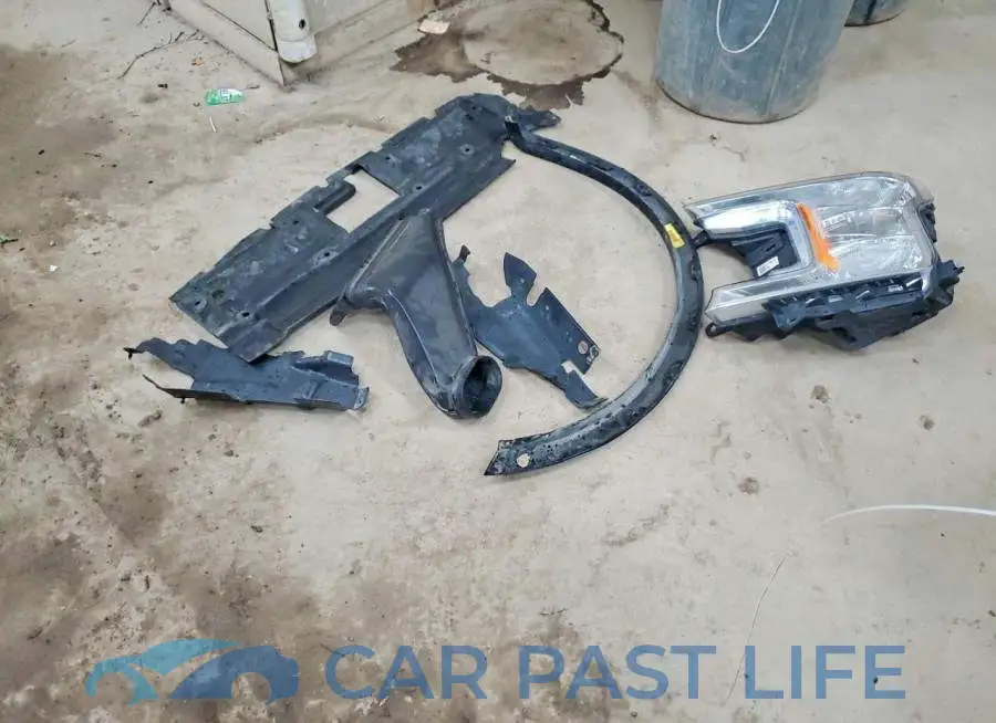 1FTEW1EP2JFB68608# 12